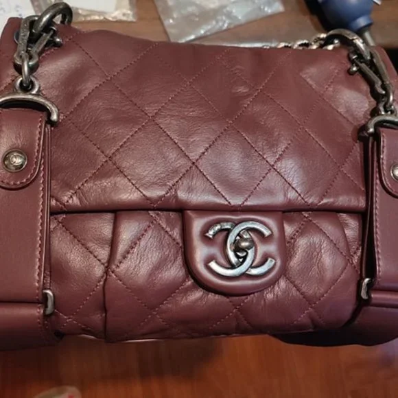 CHANEL Coco Pleats Bag Burgundy - Picture 6 of 16